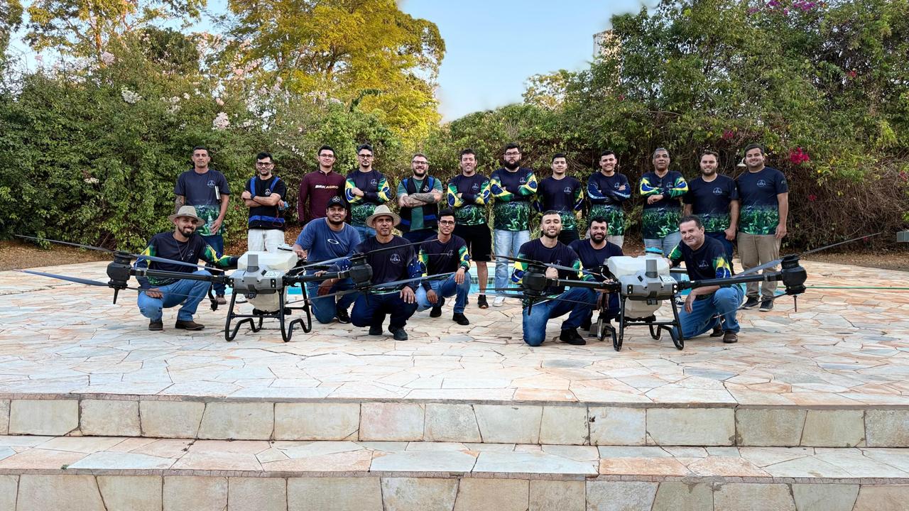 Formação profissional em Manutenção de Drone