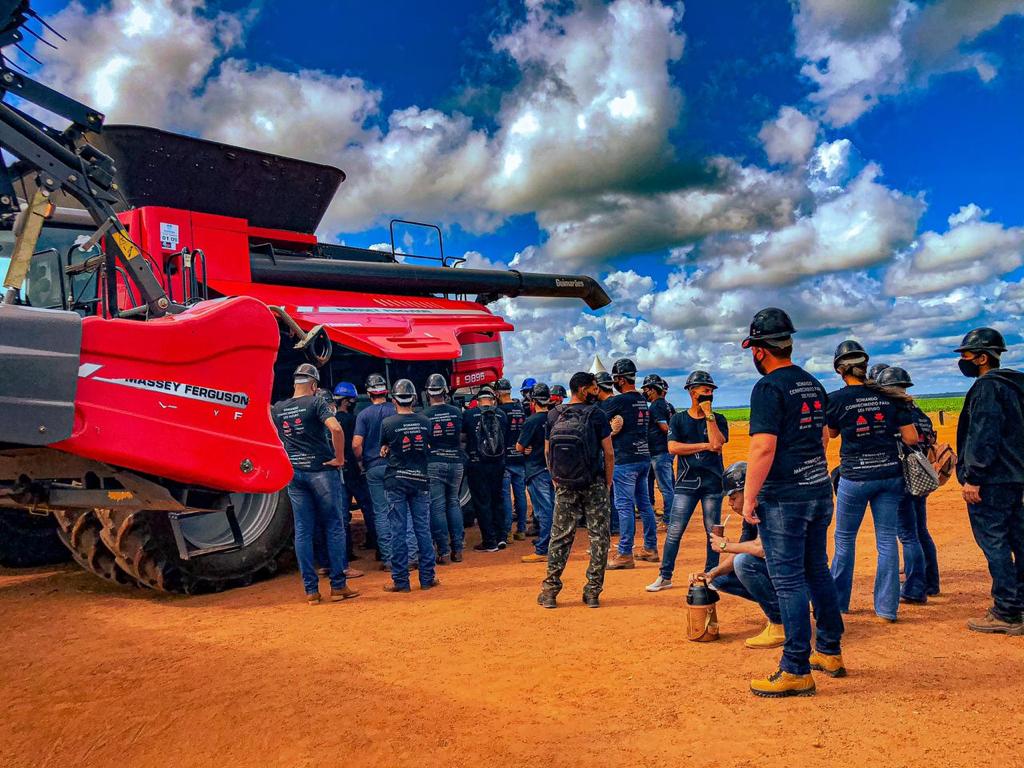 Turma do curso de Operador de Maquinas Agricolas - foto 9