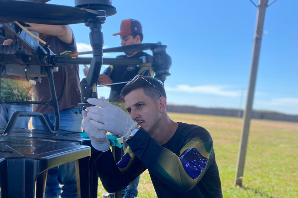 Galeria do curso de piloto de drone agrícola