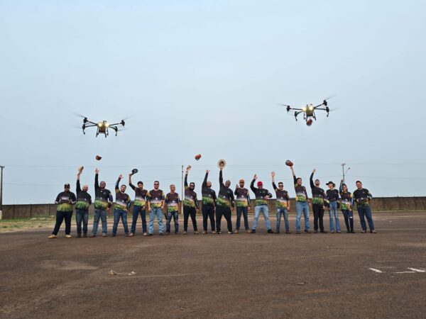 Galeria do curso de piloto de drone agrícola
